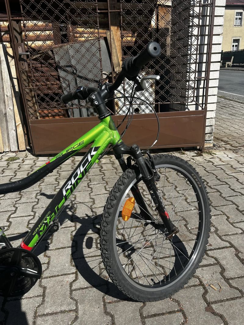 Rock Machine Surge 24