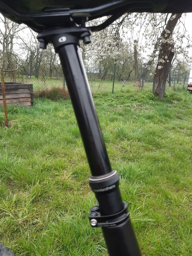 Superior TEAM XF Váha 10,7kg