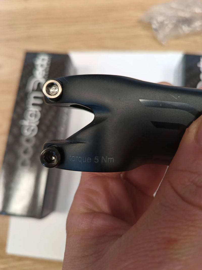 2x představec DEDA Superzero RS POB (110 mm a 120 mm)