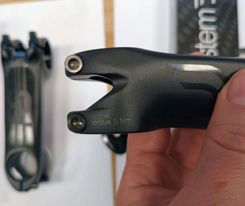 2x představec DEDA Superzero RS POB (110 mm a 120 mm)