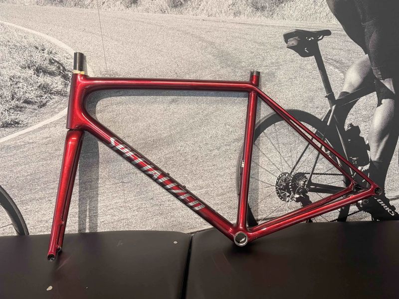 Silniční kolo Specialized Aethos 2 PRO - 56, 705g