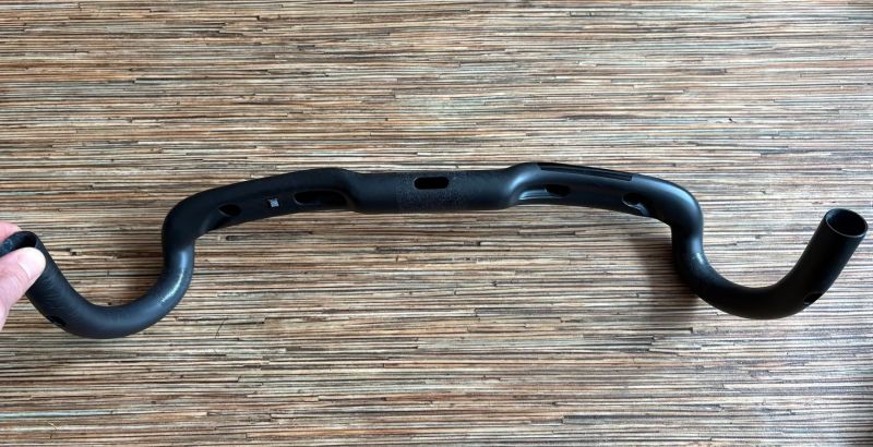  FSA řidítka s integrací K-FORCE AGX LOOP carbon 420mm