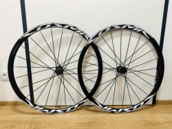 Mavic Cosmic Elite UST Disc 28”