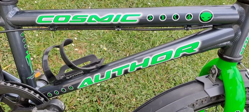 Author Cosmic 20" - TOP STAV