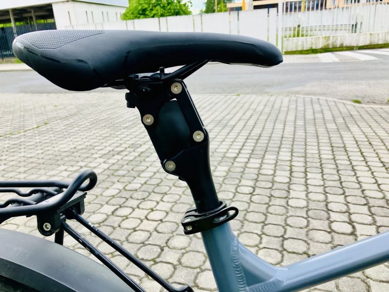 Unikátní custom stavba - terénní drtič, street fighter