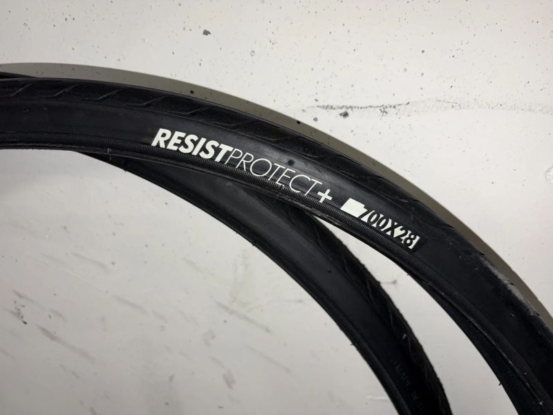 Gravel/Silniční Triban RC120, sada GRX 2x10, hydraulické brzdy, pláště Panaracer Gravelking 700x38