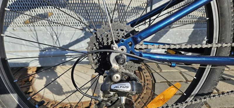 Trek Wahoo 24 - dark aquatic