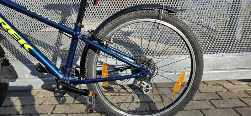 Trek Wahoo 24 - dark aquatic