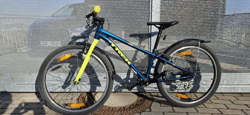 Trek Wahoo 24 - dark aquatic