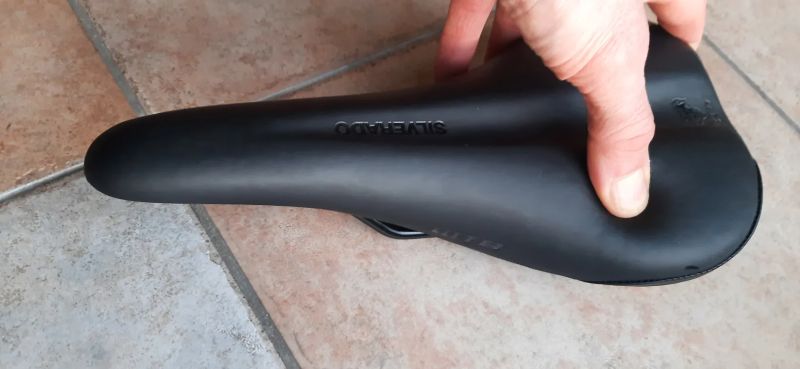 WTB Silverado prakticky nové sedlo 143 mm