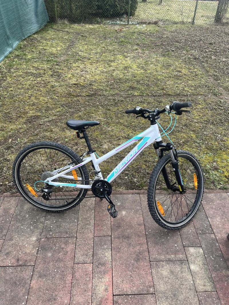 Prodám dvě dětská kola