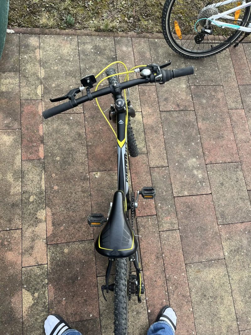 Prodám dvě dětská kola