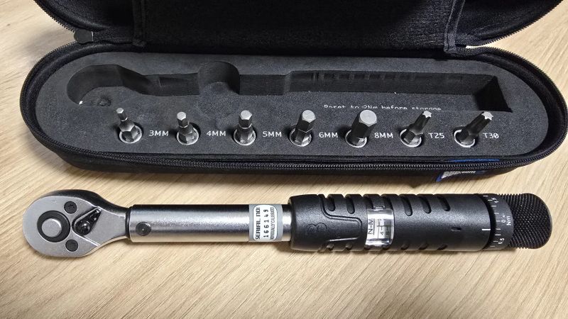 Momentový klíč BBB BTL-73 (2–14 Nm)