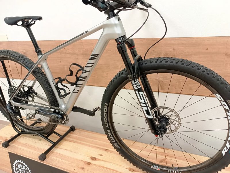 Canyon Exceed cf 7 karbonová kola Reynolds