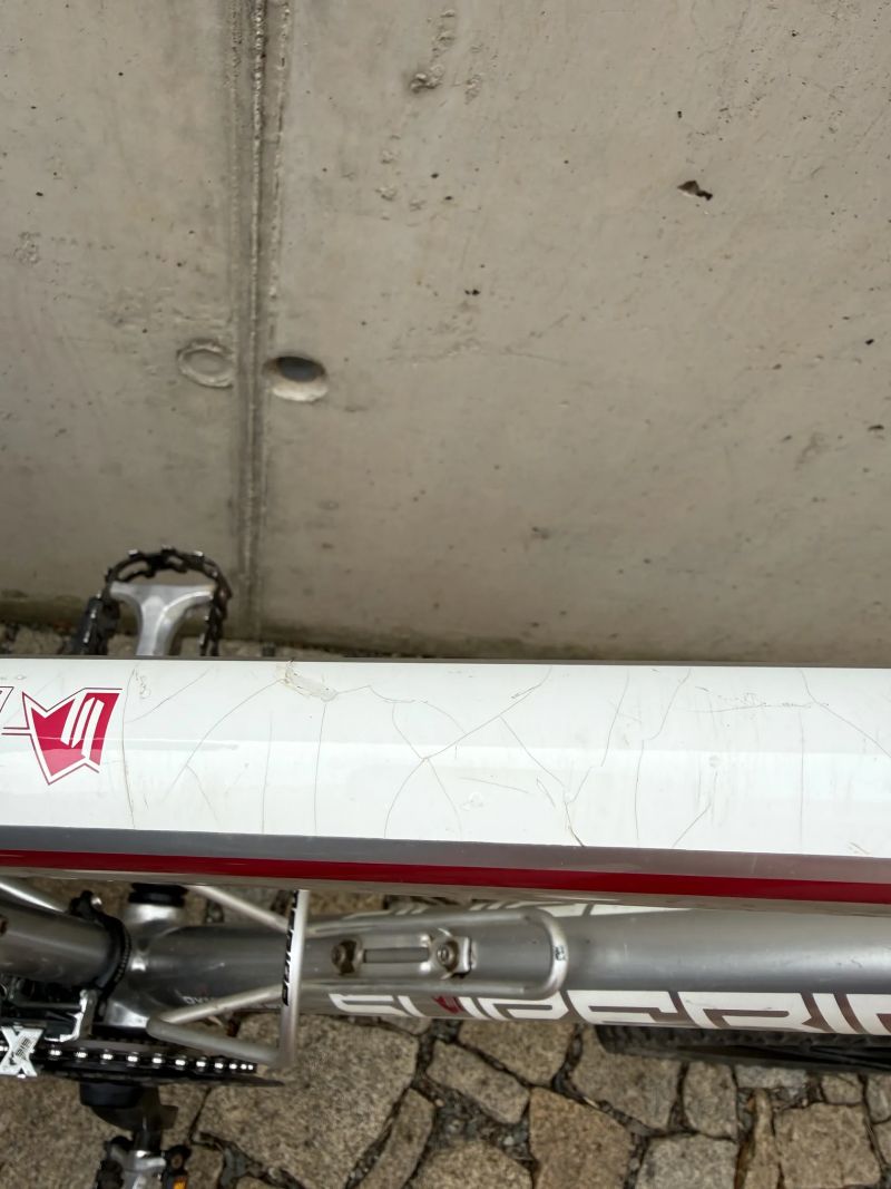 Trekové dámské kolo Superior