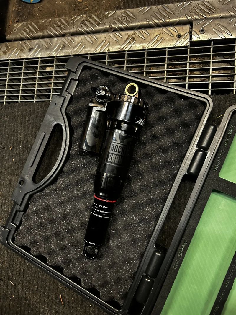 Rock Shox Superdeluxe ult