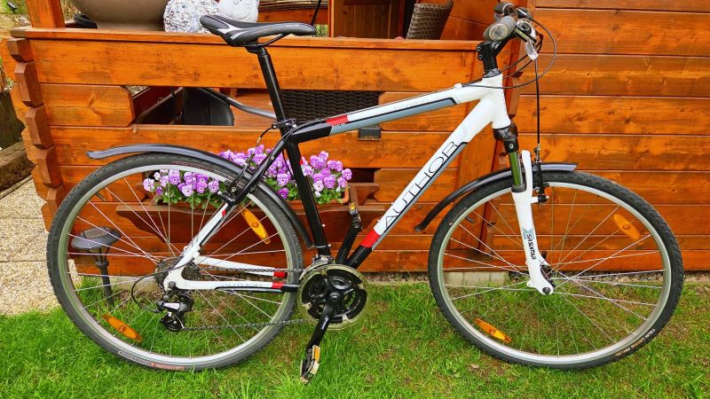 Pánské trekové kolo Author Horizon rám 20" postava 170-187cm minimálně použité.