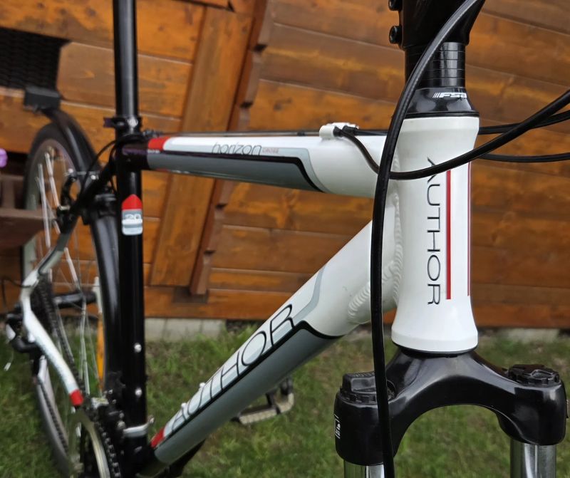 Pánské trekové kolo Author Horizon rám 20" postava 170-187cm minimálně použité.