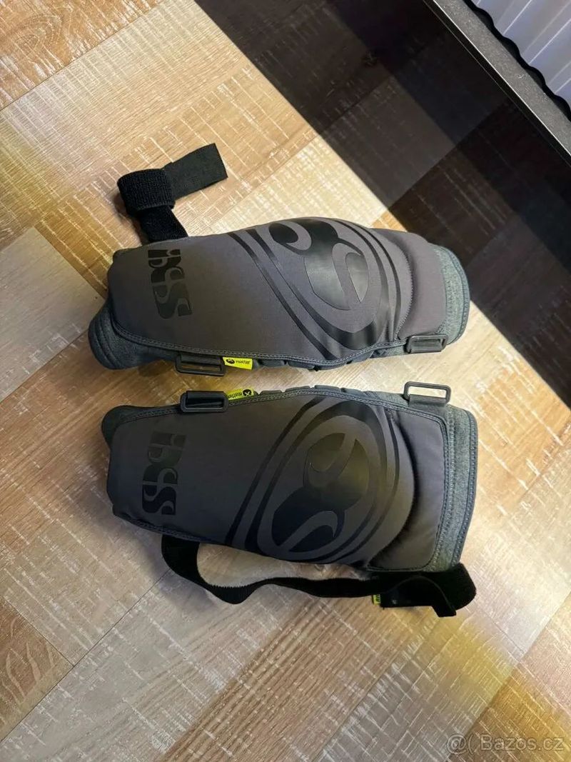 Prodám iXS chrániče kolen Carve Evo+