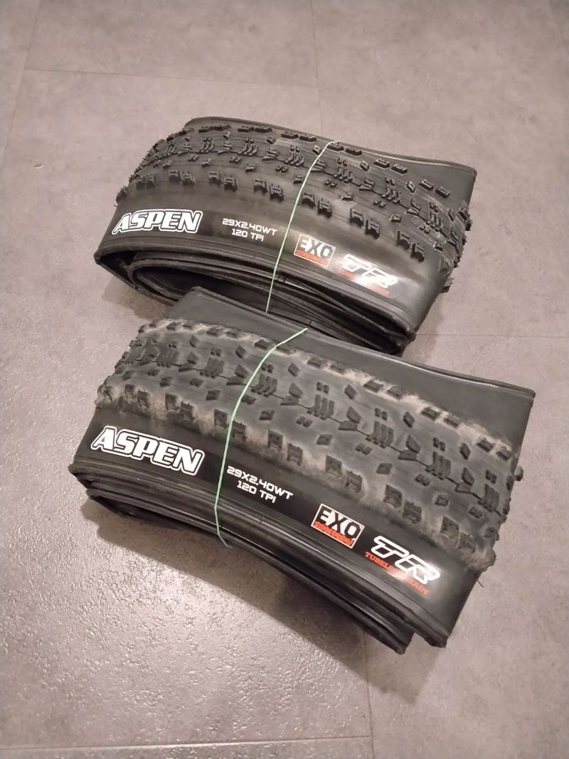 2ks Maxxis Aspen 29x2,4 EXO TR 120Tpi + packeta Zdarma