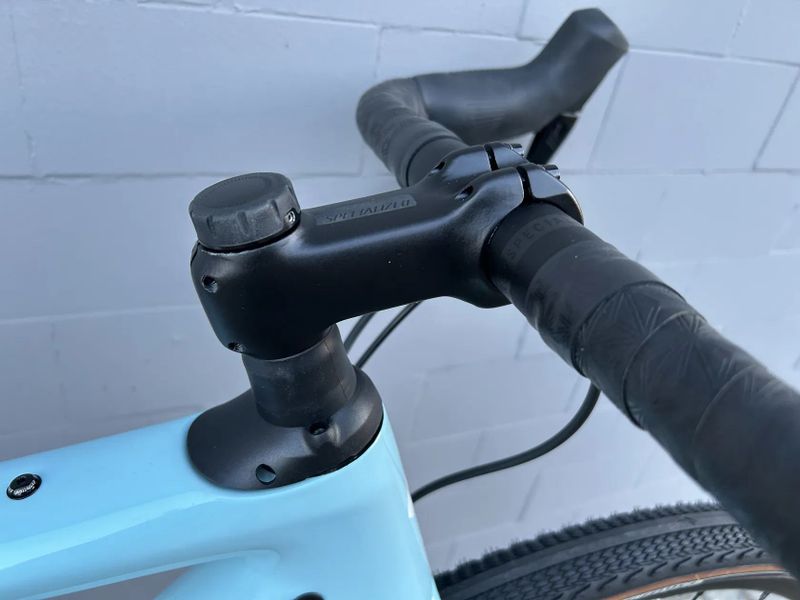 kolo Specialized Diverge Sport Carbon velikost 54 cm