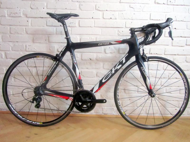 CKT 168 na Shimano 105, 58 cm. Zánovní. 1ROK ZÁRUKA