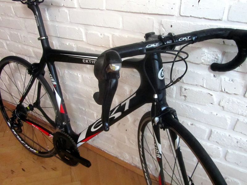 CKT 168 na Shimano 105, 58 cm. Zánovní. 1ROK ZÁRUKA