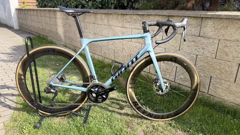 Giant TCR Advanced Di2, vel. M/L