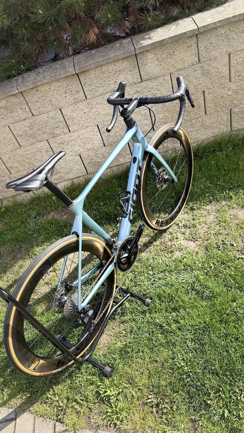 Giant TCR Advanced Di2, vel. M/L