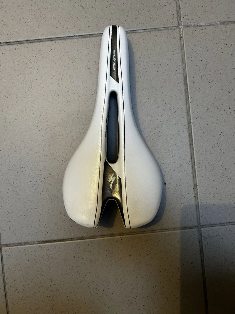 Specialized sedlo Toupe 143mm S-Works Carbon 