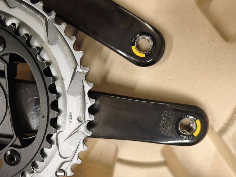 karbonové kliky SRAM Force Axs s převodníkem 48-35 175mm TOP