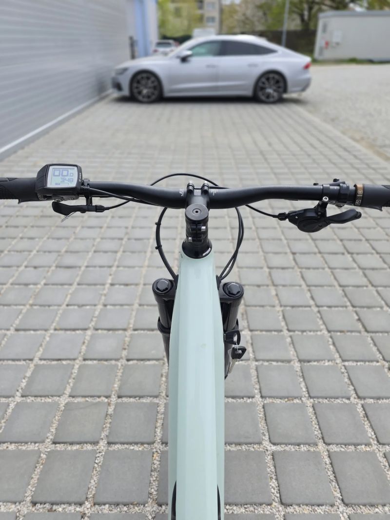 Elektrokolo Moustache Samedi Wide 625Wh Bosch Performance CX 27,5" velikost S