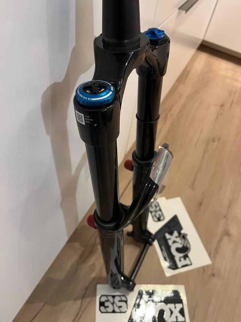 Nové Fox 36 Elite Grip2 - 29