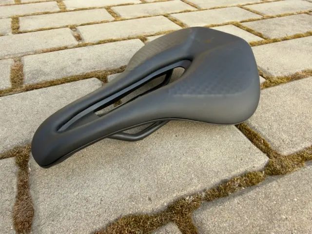 Sedlo Specialized Power Expert Mirror 155mm