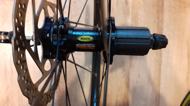 Kola Mavic Cross Ride