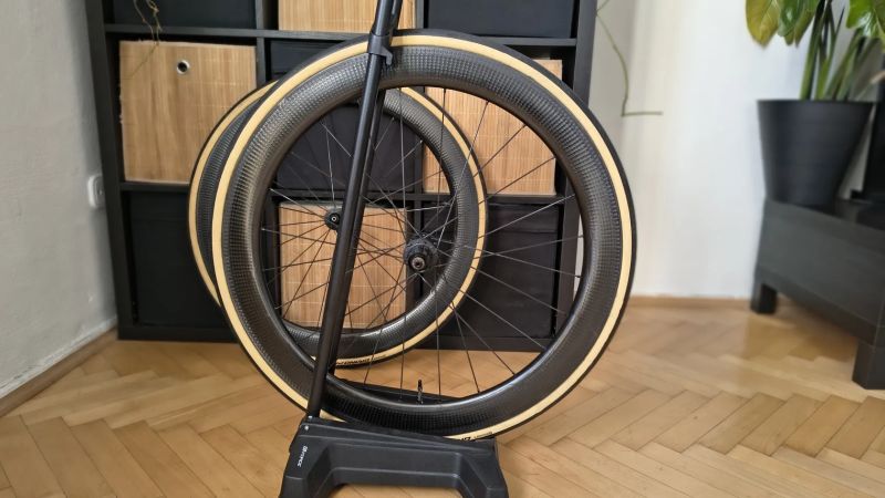 Karbonová aero kola / rim / DT Swiss / GP5000 tubeless