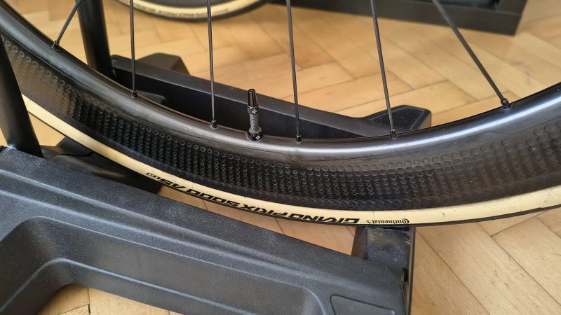 Karbonová aero kola / rim / DT Swiss / GP5000 tubeless
