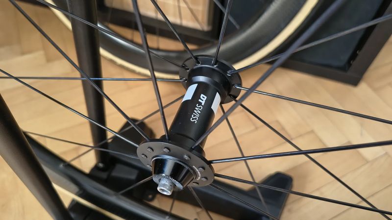 Karbonová aero kola / rim / DT Swiss / GP5000 tubeless