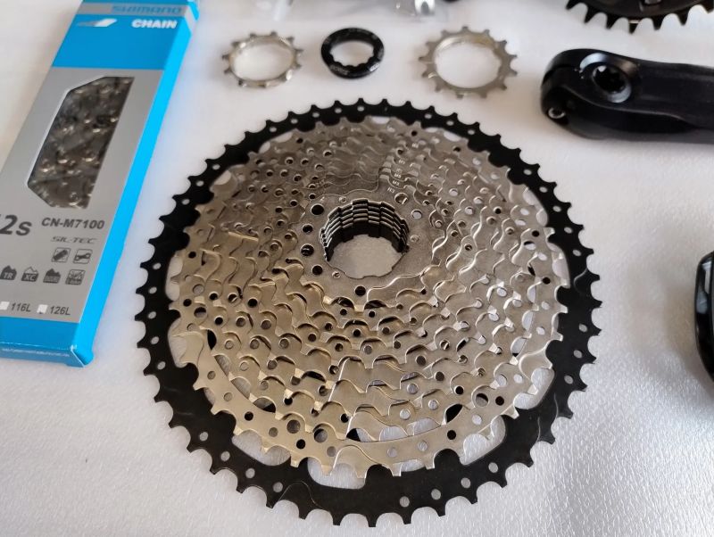 Shimano SLX M7100 sada (HG kazeta)