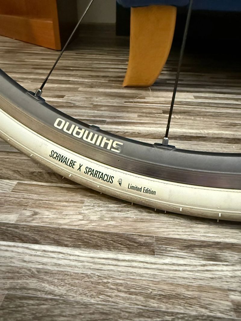 Trek Emonda SL6 - karbonová silnice – Vel. 58, Ultegra, Powermeter