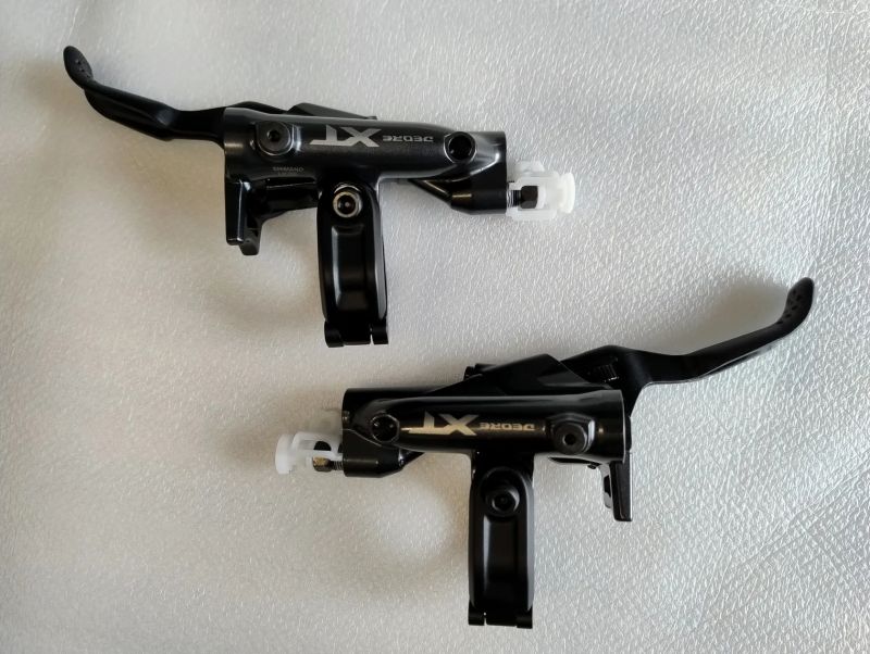 Shimano XT BR-M8220 (s chladičem) - pár