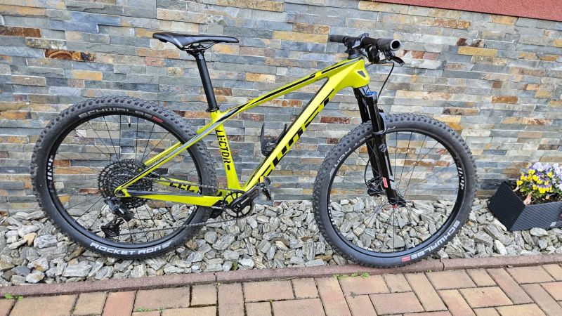 Ghost Lector Karbon, stav nového kola, na výšku 140 až 160cm