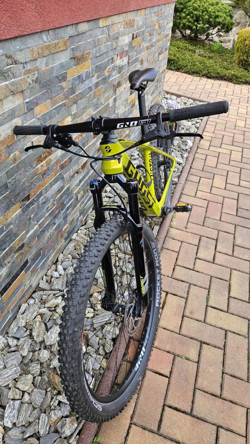 Ghost Lector Karbon, na výšku 140 až 160cm, stav nového kola! bez škrábanců a plně funkční.