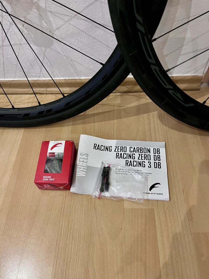 Prodám zapletená kola Fulcrum Racing 3 DB