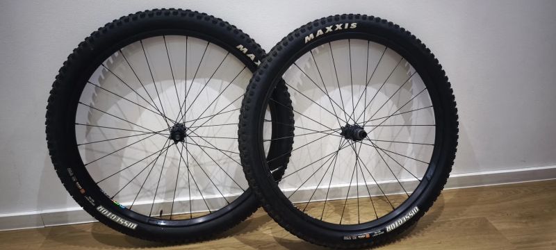 Syncros Revelstroke 2.0