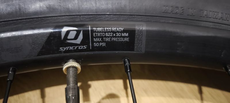 Syncros Revelstroke 2.0