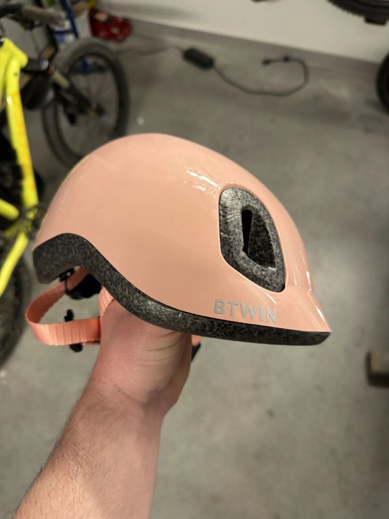 Dětská helma Btwin