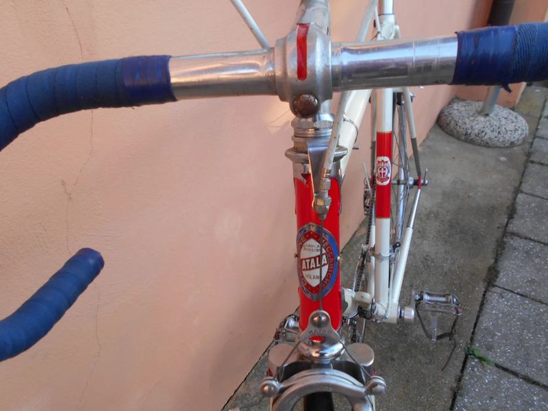 Silniční italské kolo Atala