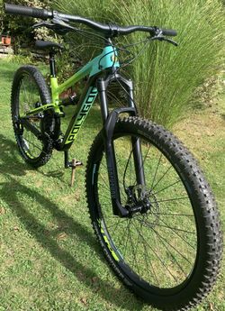 NOVÝ - Polygon Siskiu T7