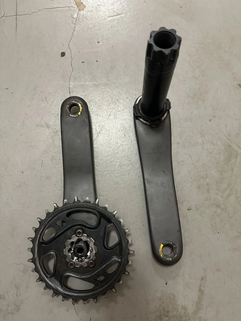 Truvativ karbonove kliky descendant